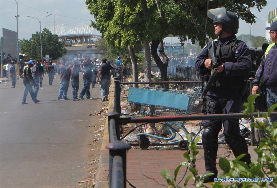 (7)VENEZUELA-MARACAIBO-SOCIEDAD-PROTESTA