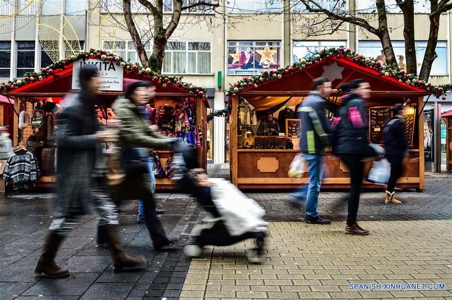(4)REINO UNIDO-BRISTOL-SOCIEDAD-NAVIDAD