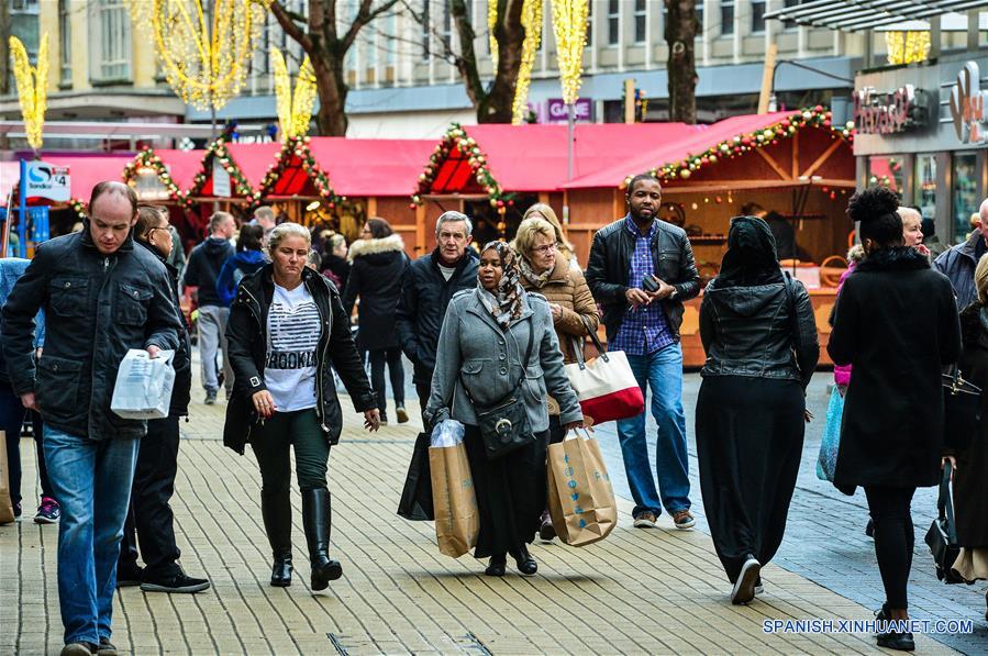 (5)REINO UNIDO-BRISTOL-SOCIEDAD-NAVIDAD