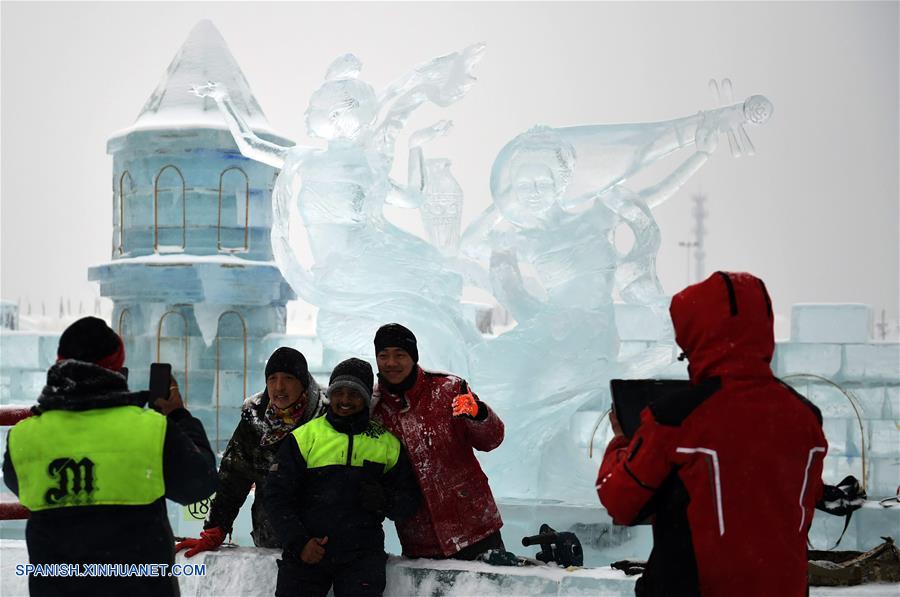 (4)CHINA-HARBIN-SOCIEDAD-FESTIVAL