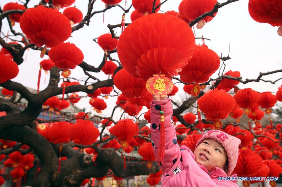 (3)CHINA-BEIJING-SOCIEDAD-AÑO NUEVO