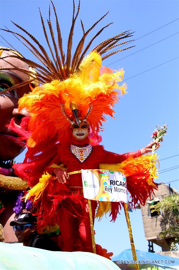 (4)COLOMBIA-BARRANQUILLA-BATALLA FLORES-CARNAVAL