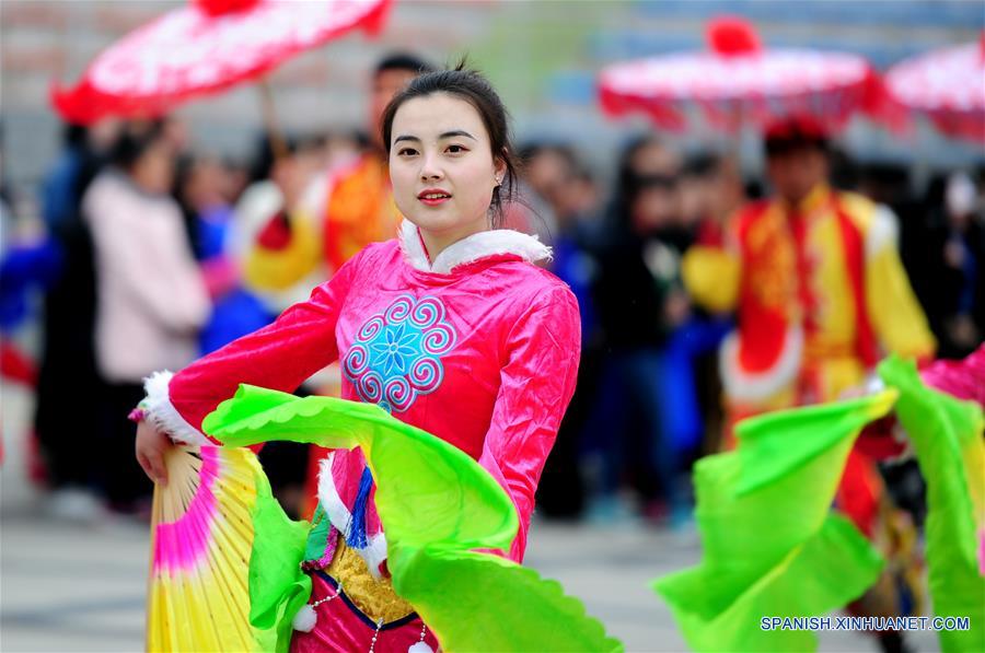 (1)CHINA-SHAANXI-PRIMAVERA-CELEBRACION