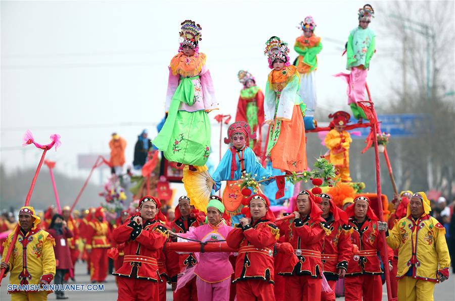 (4)CHINA-SHAANXI-FESTIVAL LINTERNA