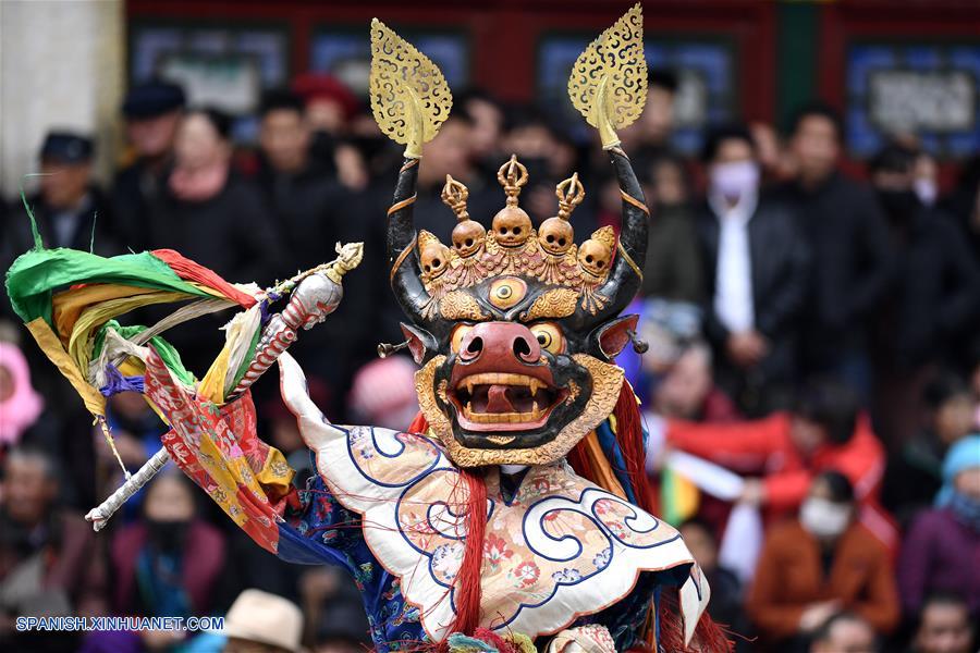 (1)CHINA-QINGHAI-MONASTERIO KUMBUM-RITUAL 