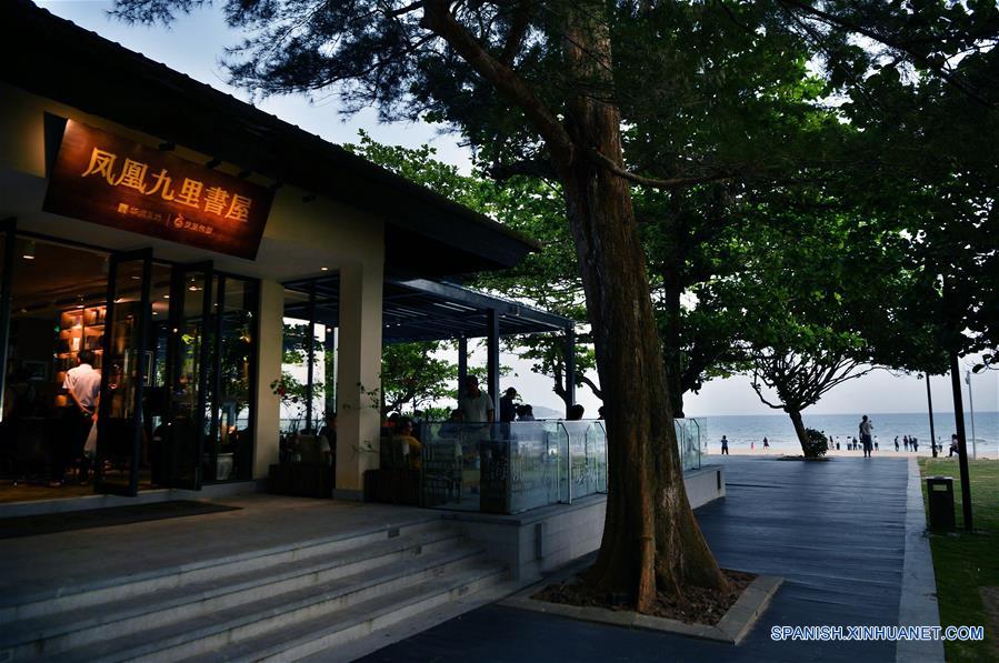 (2)CHINA-HAINAN-LIBRERIA