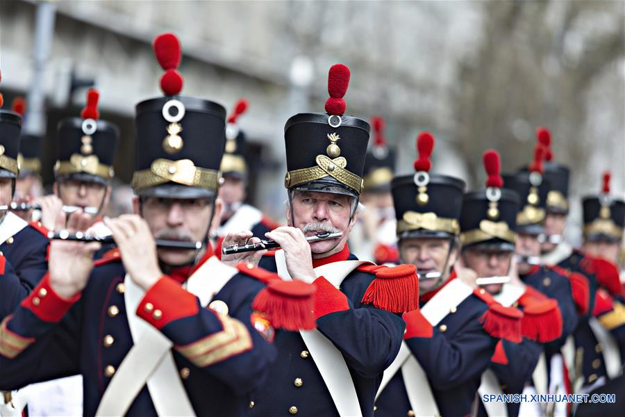 (4)SUIZA-ZURICH-SECHSELAUTEN-FESTIVAL DE PRIMAVERA