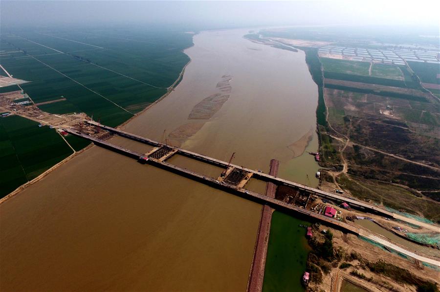 (1)CHINA-ZHENGZHOU-PUENTE DEL RIO AMARILLO-CONSTRUCCION