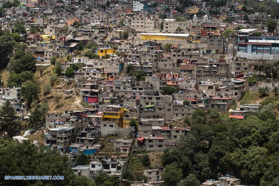 (1)MEXICO-CIUDAD DE MEXICO-SISMO-RECONSTRUCION-CONTENEDORES-SERIE