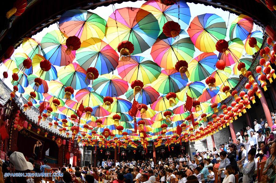 (6)CHINA-ANHUI-DIA DEL TRABAJO-TURISMO