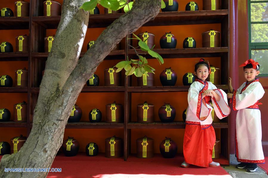 (1)CHINA-BEIJING-CULTURA-TE-CEREMONIA