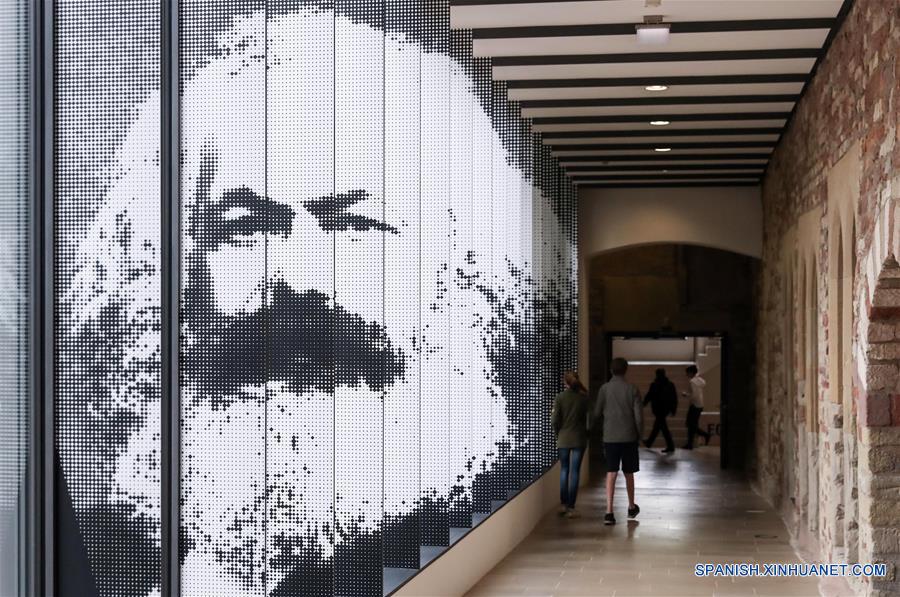 (2)ALEMANIA-TREVERIS-KARL MARX-EXPOSICION