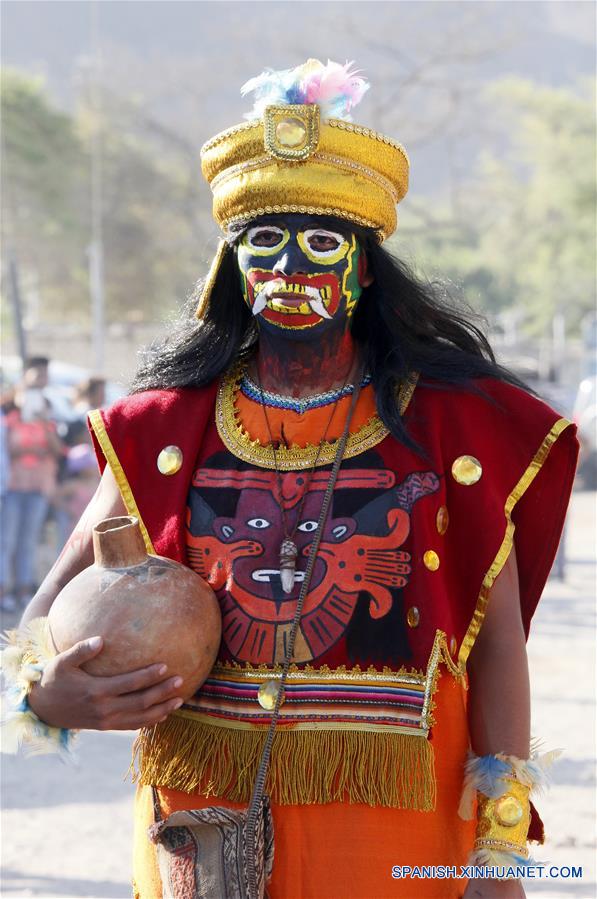 (3)PERU-NASCA-CEREMONIA-YAKU RAYMI