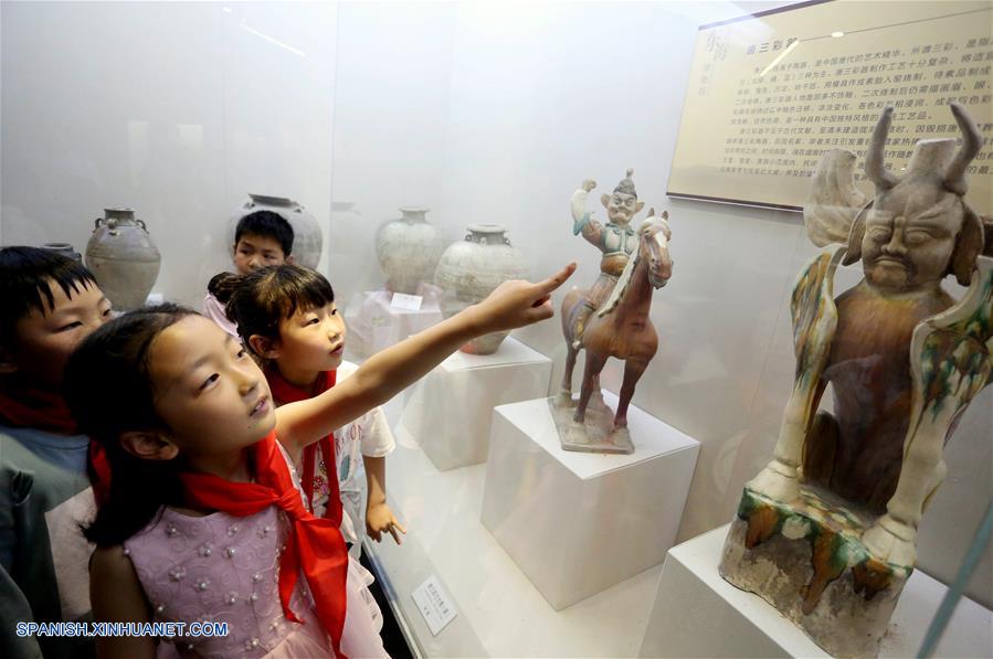 (4)CHINA-JIANGSU-DIA INTERNACIONAL DEL MUSEO