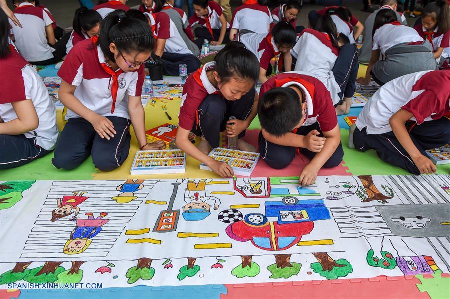 (13)CHINA-JIANGSU-DIA INTERNACIONAL DEL NI&Ntilde;O