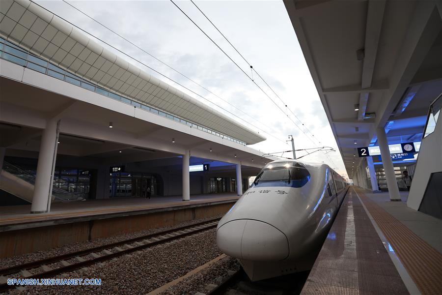 CHINA-GUANGDONG-VIA FERREA-APERTURA