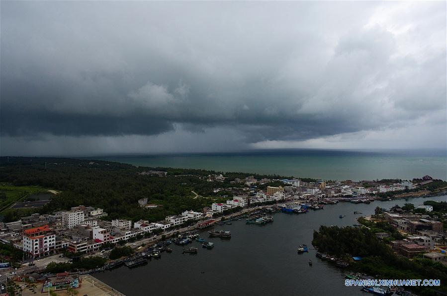CHINA-HAINAN-TIFON-APROXIMACION