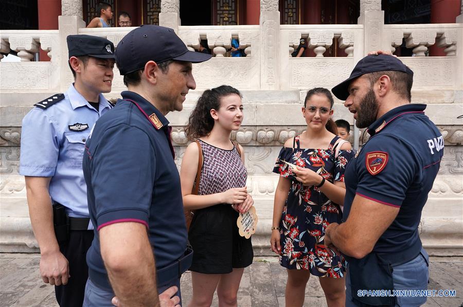 CHINA-BEIJING-ITALIA-PATRULLAJE CONJUNTO