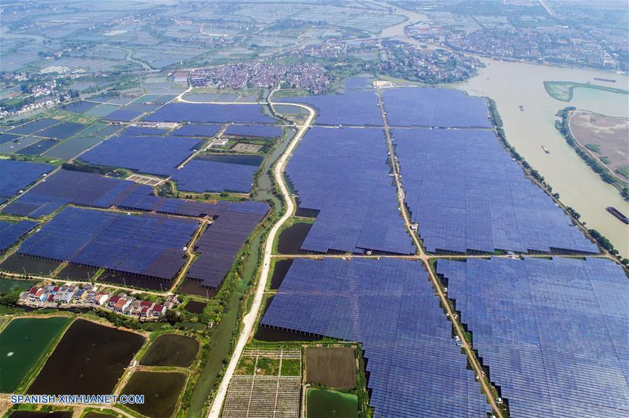 CHINA-ZHEJIANG-CENTRAL FOTOVOLTAICA