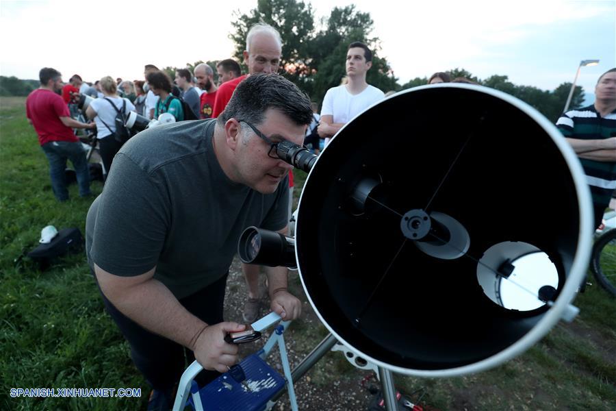 CROACIA-ZAGREB-LUNA-ECLIPSE