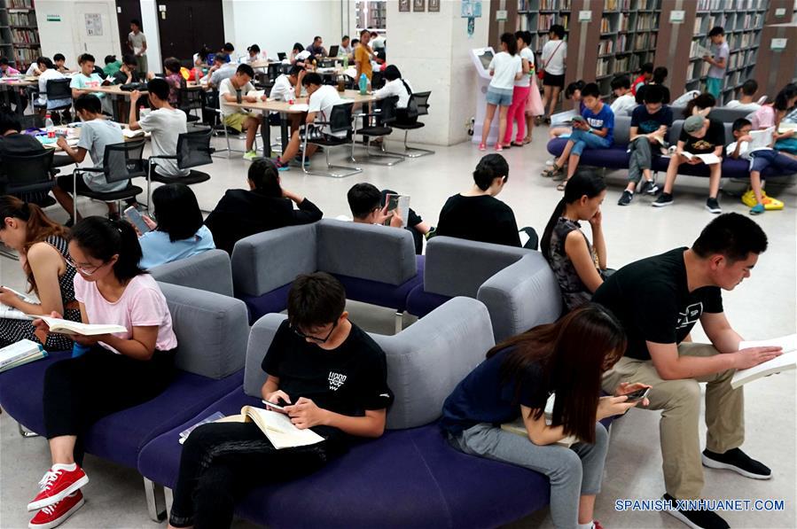 CHINA-HENAN-BIBLIOTECA