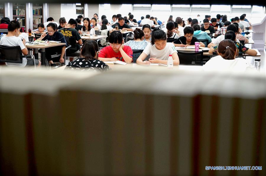 CHINA-HENAN-BIBLIOTECA