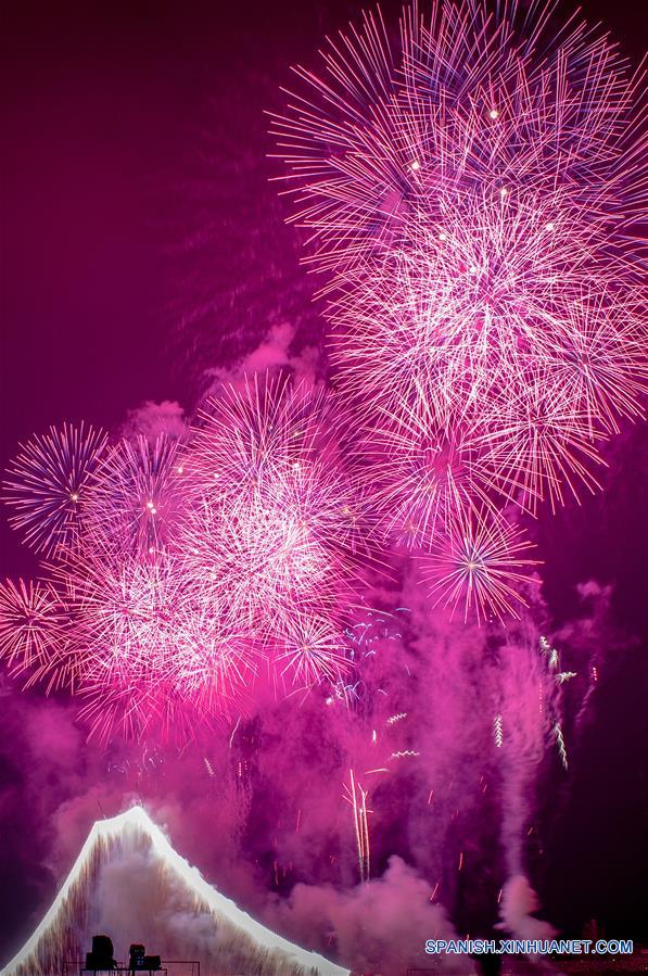 JAPON-TOKIO-FESTIVAL DE FUEGOS ARTIFICIALES