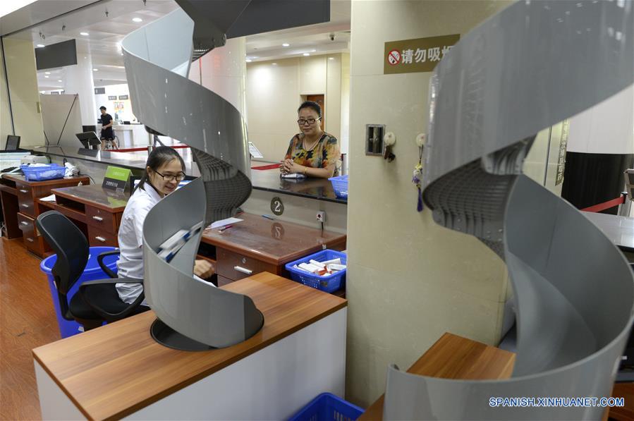 CHINA-ZHEJIANG-DISPENSARIO INTELIGENTE