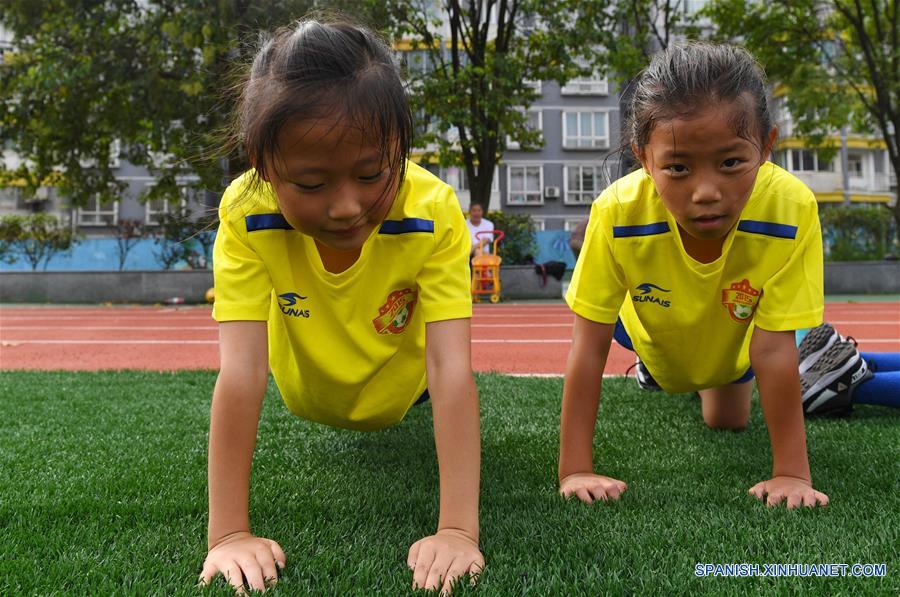 CHINA-GUIZHOU-ESTUDIANTES-FUTBOL