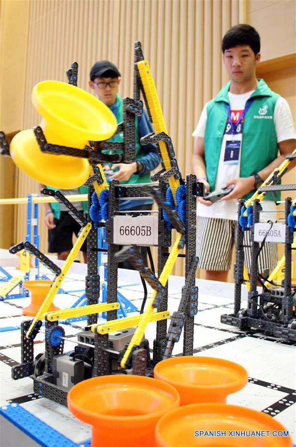 CHINA-JIANGSU-COMPETENCIA DE VEX ROBOTICS