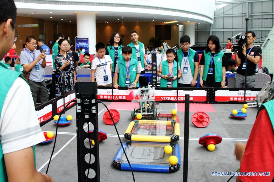 CHINA-JIANGSU-COMPETENCIA DE VEX ROBOTICS