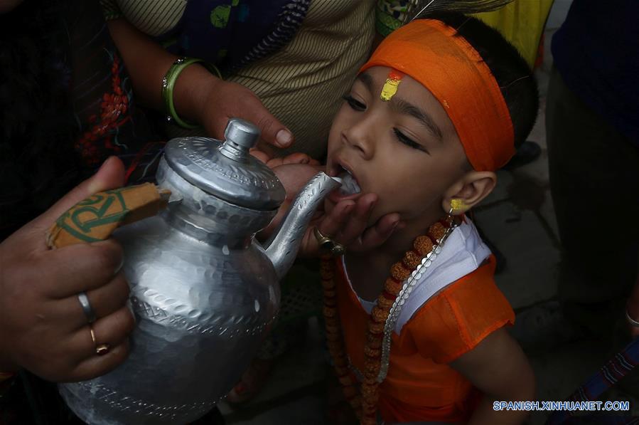 NEPAL-KATMANDU-FESTIVAL GAIJATRA