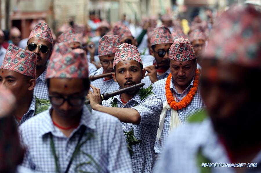 NEPAL-LALITPUR-FESTIVAL