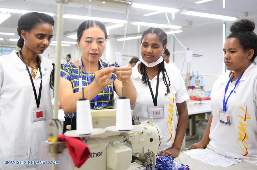 CHINA-ZHEJIANG-FABRICANTE DE ROPA-TRABAJADORES ETIOPES  