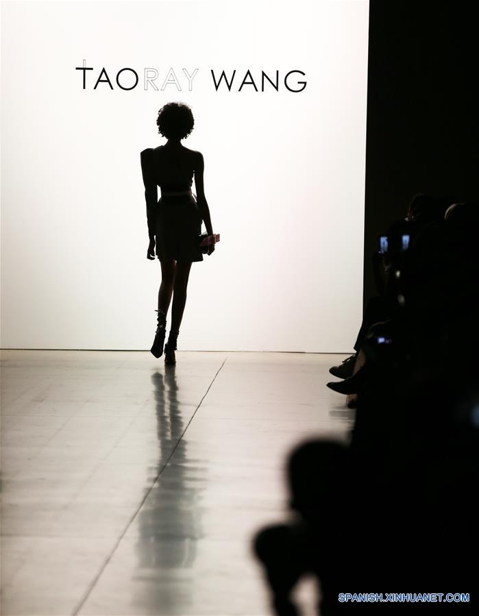 EEUU-NUEVA YORK-SEMANA MODA-TAORAY WANG