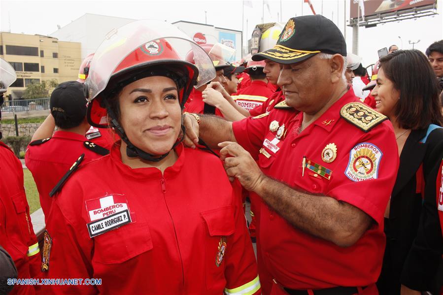 PERU-LIMA-BOMBEROS