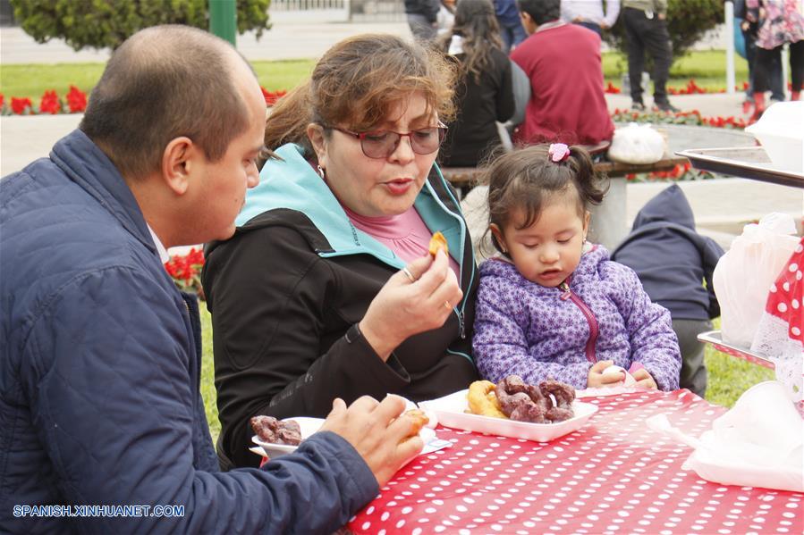 PERU-LIMA-FERIA