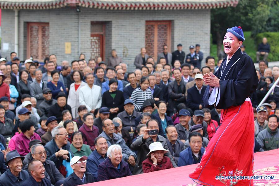 CHINA-GANSU-FESTIVAL DE MEDIO OTOÑO-DIA NACIONAL-CELEBRACION