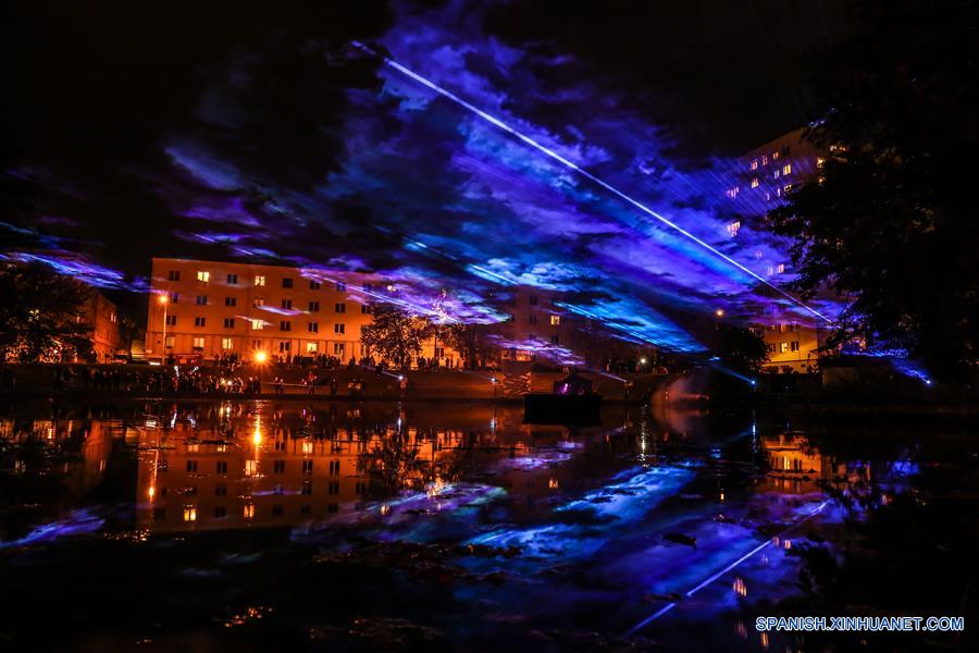 POLONIA-LODZ-LUZ-MOVIMIENTO-FESTIVAL