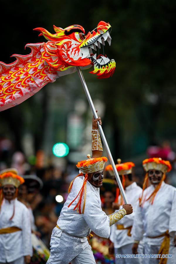 MEXICO-CIUDAD DE MEXICO-DIA DE MUERTOS-DESFILE