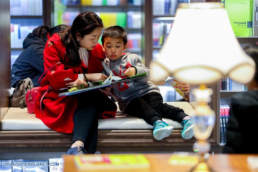 CHINA-GUIZHOU-LIBRERIA