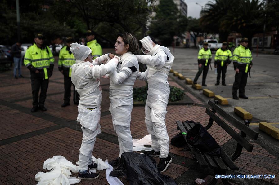 COLOMBIA-BOGOTA-MARCHA ZOMBIE
