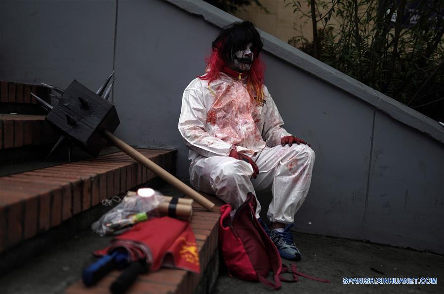 COLOMBIA-BOGOTA-MARCHA ZOMBIE