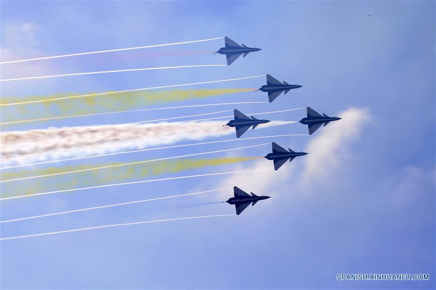 CHINA-GUANGDONG-AIRSHOW CHINA-INAUGURACION