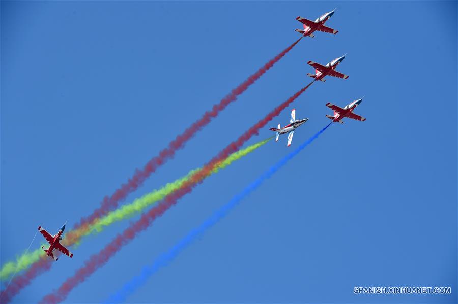 CHINA-GUANGDONG-AIRSHOW CHINA-INAUGURACION