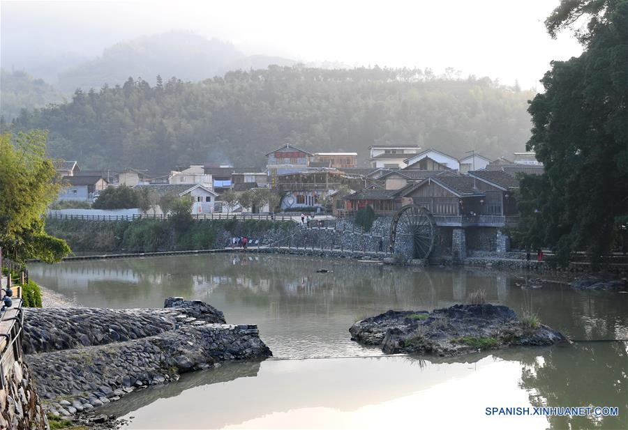 CHINA-FUJIAN-ANTIGUA LOCALIDAD DE YUNSHUIYAO-SERIE 