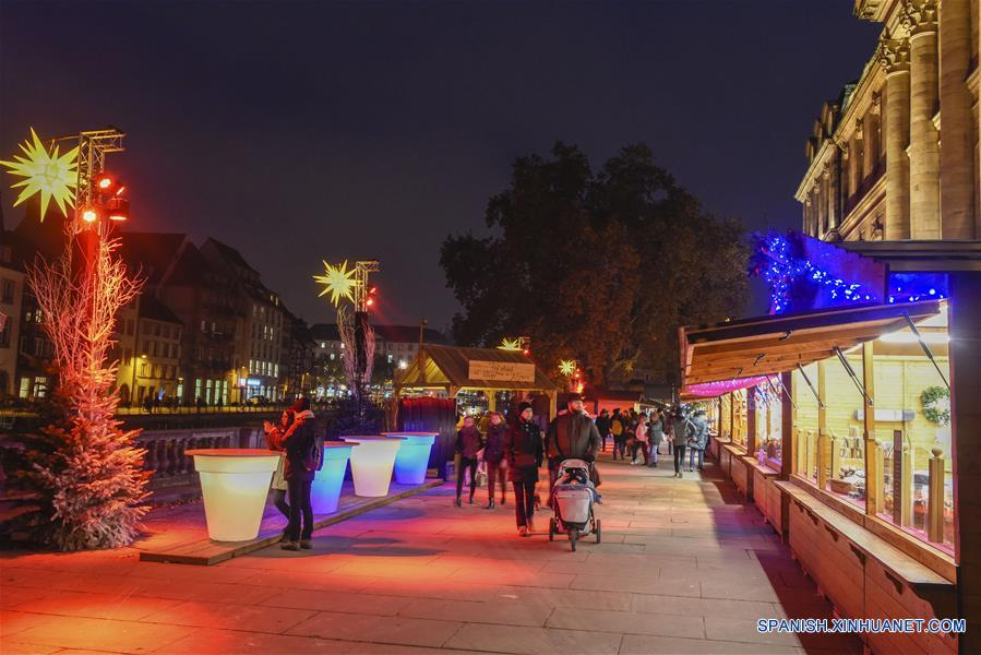 FRANCIA-ESTRASBURGO-MERCADO NAVIDEÑO