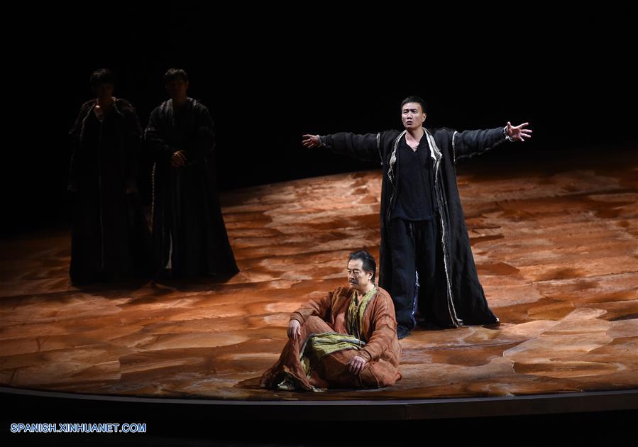 CHINA-BEIJING-HAMLET-DRAMA 