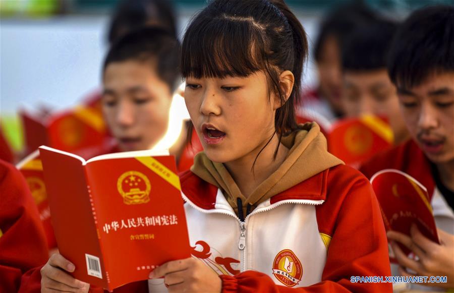 CHINA-HEBEI-DIA DE LA CONSTITUCION-EDUCACION 