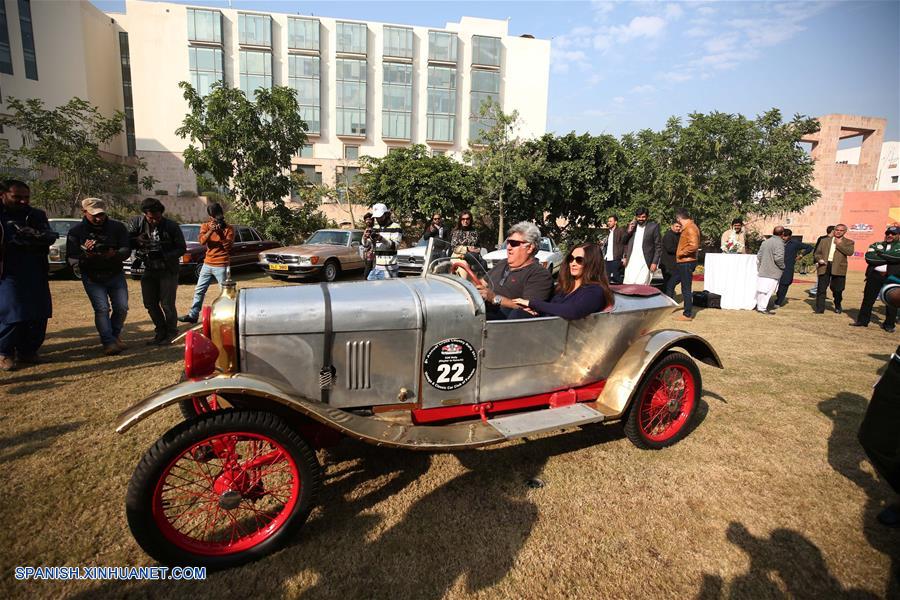 PAKISTAN-ISLAMABAD-EXHIBICION DE AUTOMOVILES ANTIGUOS